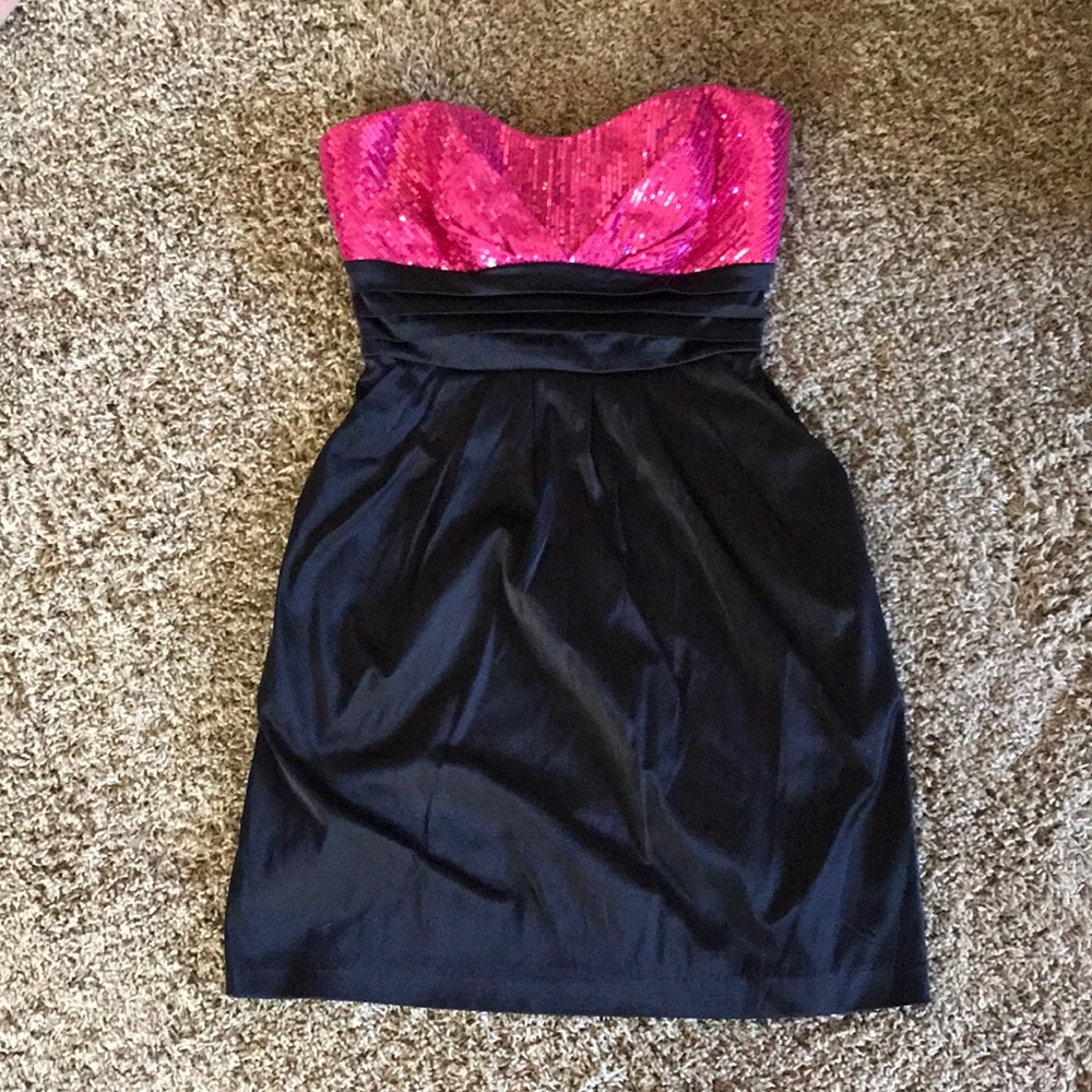 Mini dress